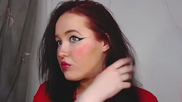 Snapshot of IrinaArt chatting on 01/01/25, 11:29 IrinaArt online show from 01/01/25, 11:29