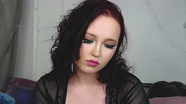 Snapshot of IrinaArt chatting on 01/03/25, 02:43 IrinaArt online show from 01/03/25, 02:43