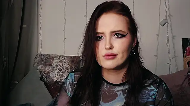 Snapshot of IrinaArt chatting on 01/23/25, 10:11 IrinaArt online show from 01/23/25, 10:11