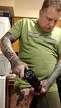 Snapshot of fukurbutt chatting on 02/03/26, 06:33 fukurbutt online show from 02/03/26, 06:33