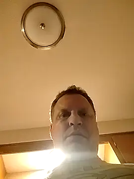 Snapshot of fukurbutt chatting on 02/15/26, 02:45 fukurbutt online show from 02/15/26, 02:45