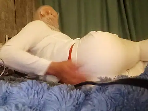 BigAssKi online show from 09/28/25, 10:39