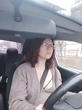 vaders daughter online show from 12/17/25, 08:08