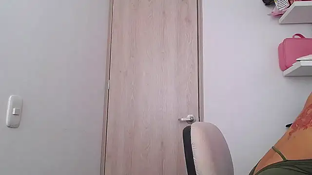 Barbie girl 69 online show from 05/08/26, 05:06