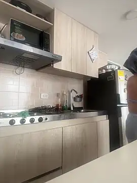 Snapshot of Barbie_girl_69 chatting on 02/23/26, 04:18 Barbie girl 69 online show from 02/23/26, 04:18