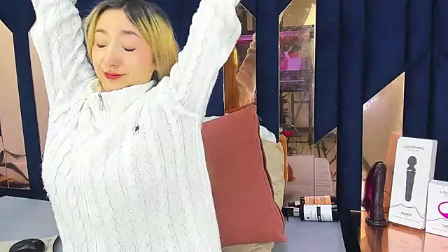 Barbie girl 69 online show from 11/09/25, 10:58