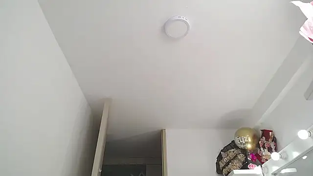 Snapshot of Barbie_girl_69 chatting on 03/02/26, 02:01 Barbie girl 69 online show from 03/02/26, 02:01