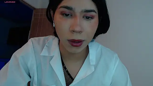 Snapshot of Moon_Foxxy chatting on 07/25/26, 07:53 Moon Foxxy online show from 07/25/26, 07:53