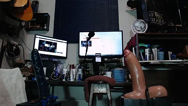 flex cam online show from 04/20/26, 05:03