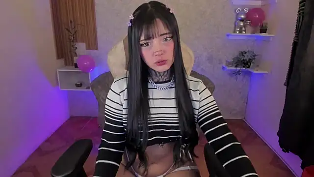 mia catt05 online show from 02/16/25, 06:32