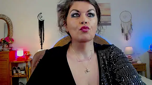 EllenGrace online show from 04/02/26, 09:38