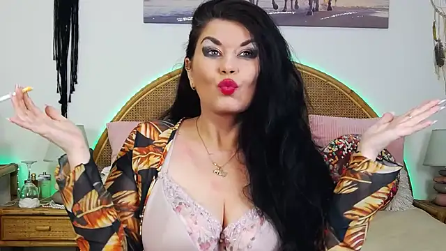 Snapshot of EllenGrace chatting on 03/15/25, 10:33 EllenGrace online show from 03/15/25, 10:33