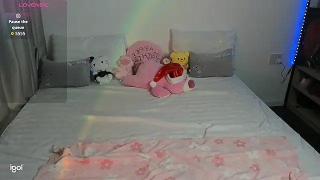 mikakinamo online show from 11/20/25, 02:23