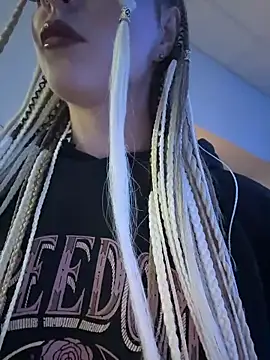 RollingGirls online show from 03/29/26, 01:02