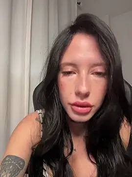 BellaGiaxx online show from 12/02/25, 10:50