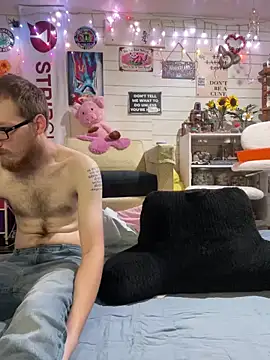 TrenaAnne online show from 04/15/26, 02:32