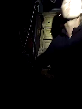 cdressupdiva online show from 04/20/26, 10:22