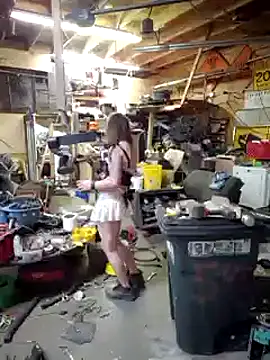 Snapshot of cdressupdiva chatting on 02/06/25, 05:51 cdressupdiva online show from 02/06/25, 05:51