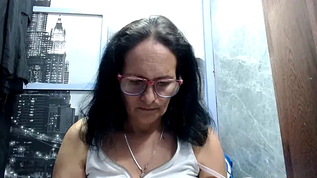Nastylatinaxxx online show from 06/01/26, 10:53