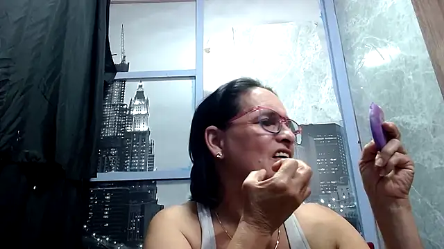 Nastylatinaxxx online show from 12/17/25, 11:21