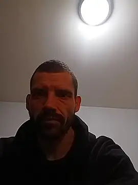 Snapshot of RuleMasterX chatting on 11/07/25, 02:27 RuleMasterX online show from 11/07/25, 02:27