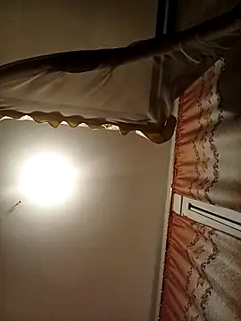 The-Peach-Flexer online show from 11/27/25, 09:04