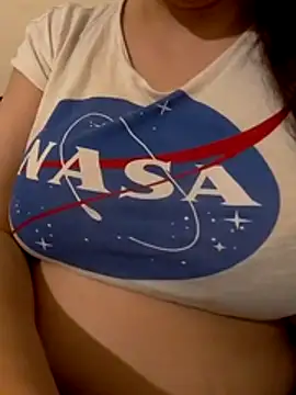 Snapshot of Zanoba-16 chatting on 02/13/26, 05:02 Zanoba-16 online show from 02/13/26, 05:02