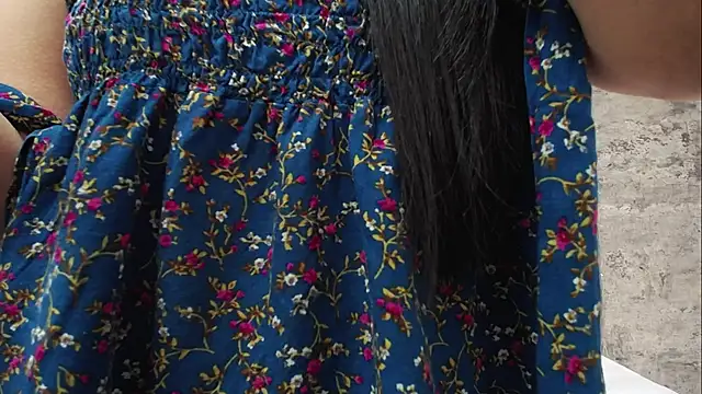 JainaRogers online show from 10/23/25, 05:11