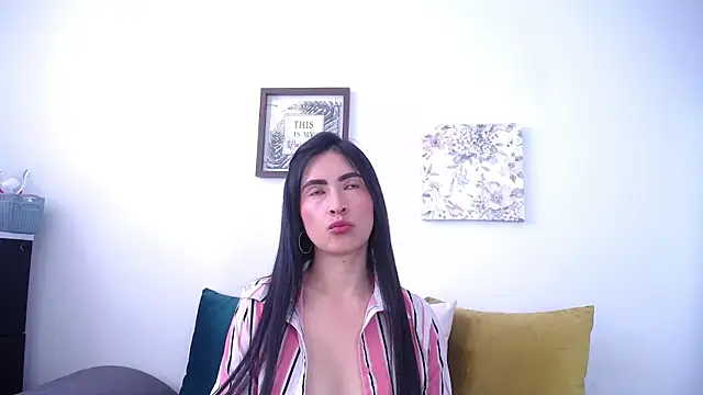 JainaRogers online show from 04/04/26, 05:52