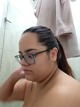 RachellGraham online show from 12/14/25, 01:39