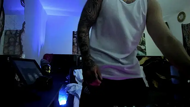 Sisoyalejo420 online show from 11/19/25, 01:27