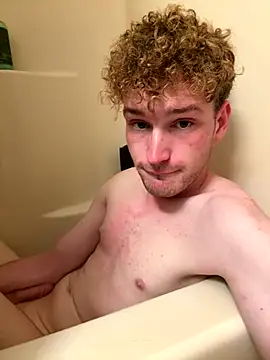 CreamyAustin online show from 09/18/25, 01:08