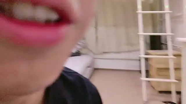 POCARI SWEAT online show from 12/19/25, 11:12