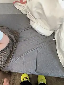 POCARI SWEAT online show from 03/29/26, 05:42