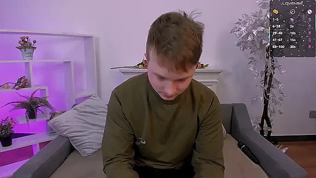  Olli  Stiw  online show from 03/12/25, 07:35