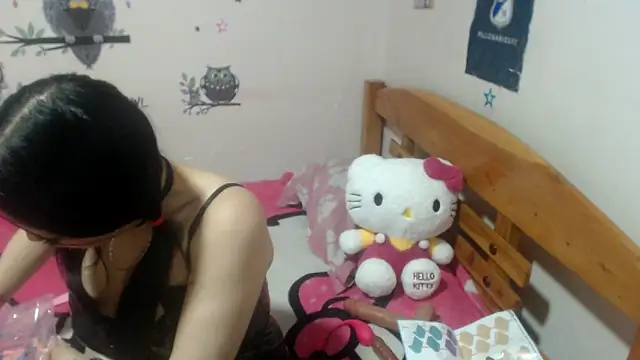 montthbluee online show from 11/25/25, 01:06