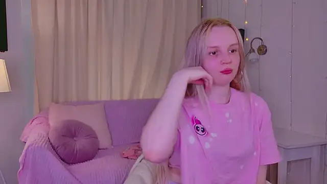 Beatrica Klein online show from 05/02/26, 03:06