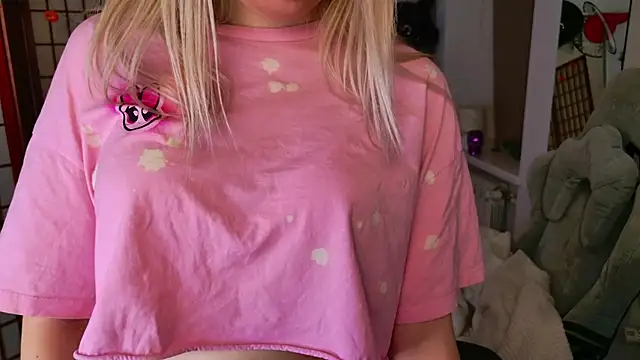 Beatrica Klein online show from 11/02/25, 02:11