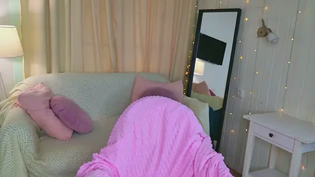 Beatrica Klein online show from 05/07/26, 03:37
