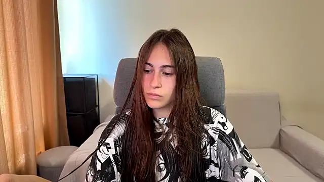 AliceKolltt online show from 09/22/25, 09:15