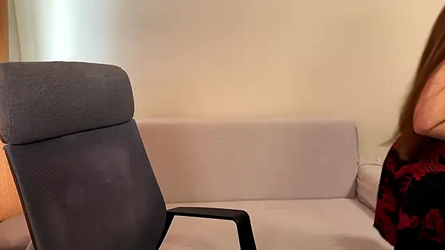 AliceKolltt online show from 10/16/25, 10:01