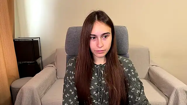 AliceKolltt online show from 10/14/25, 08:37