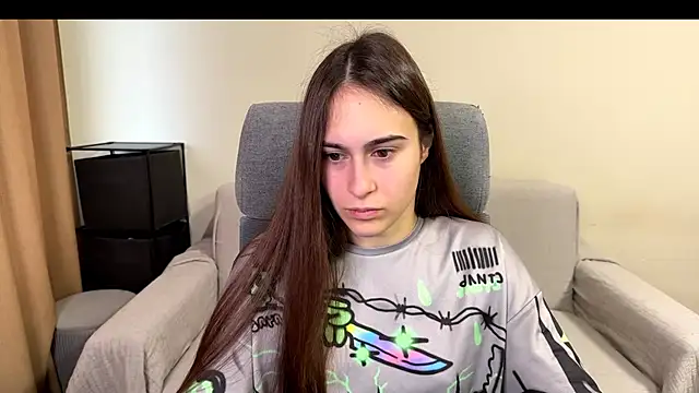 AliceKolltt online show from 12/04/25, 11:53