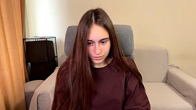 AliceKolltt online show from 10/06/25, 09:54