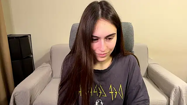 AliceKolltt online show from 03/04/26, 08:27