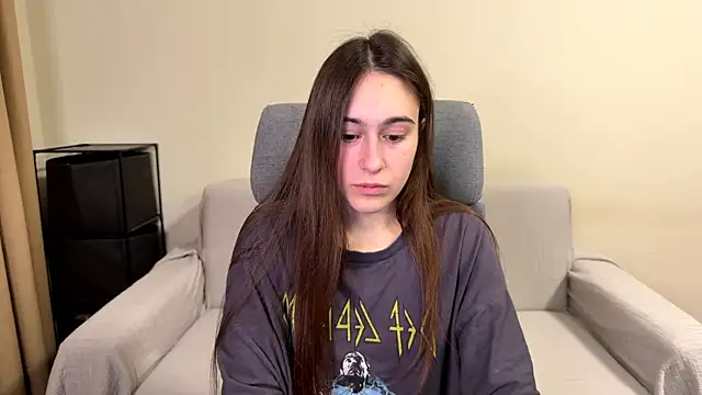 AliceKolltt online show from 03/18/26, 08:43