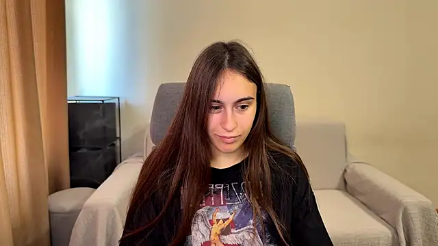 AliceKolltt online show from 09/23/25, 09:38