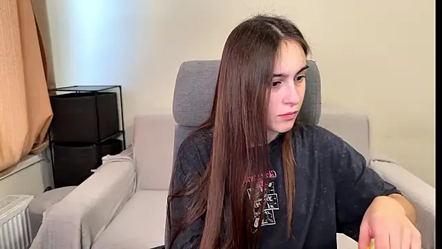 AliceKolltt online show from 02/09/26, 02:04