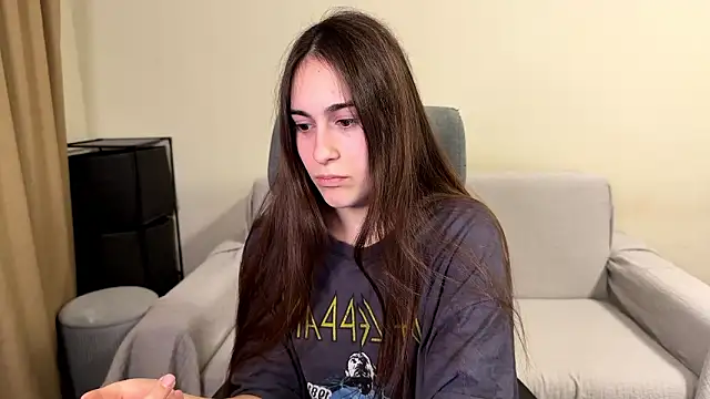 AliceKolltt online show from 02/10/26, 05:12