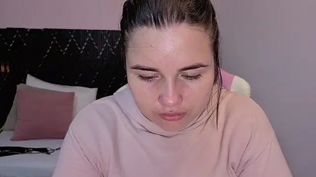 Aabby lee online show from 05/19/26, 06:59